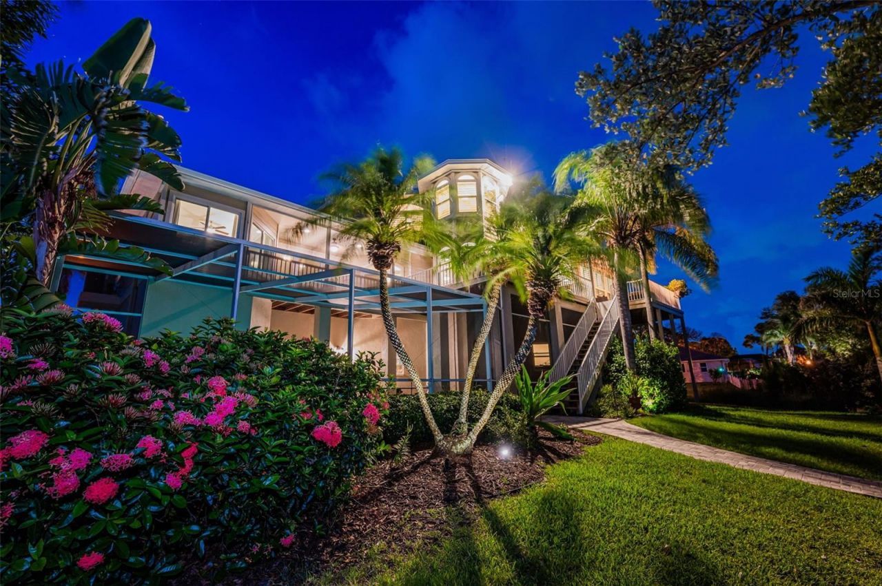 2103 N Pointe Alexis Drive, Tarpon Springs, FL 34689 Photo