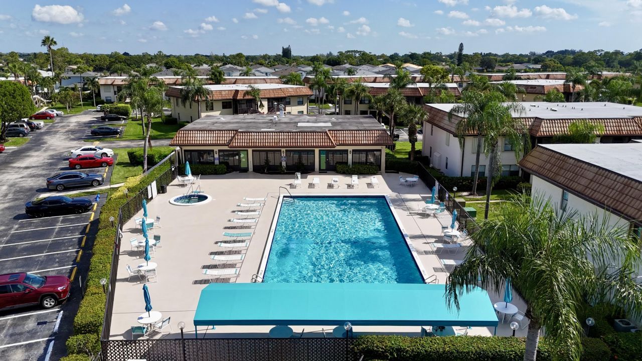 7214 Golf Colony Court, Unit 205, Lake Worth, FL 33467 Photo