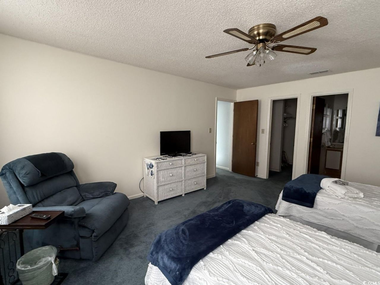 510 Fairwood Lakes Dr. Photo 7