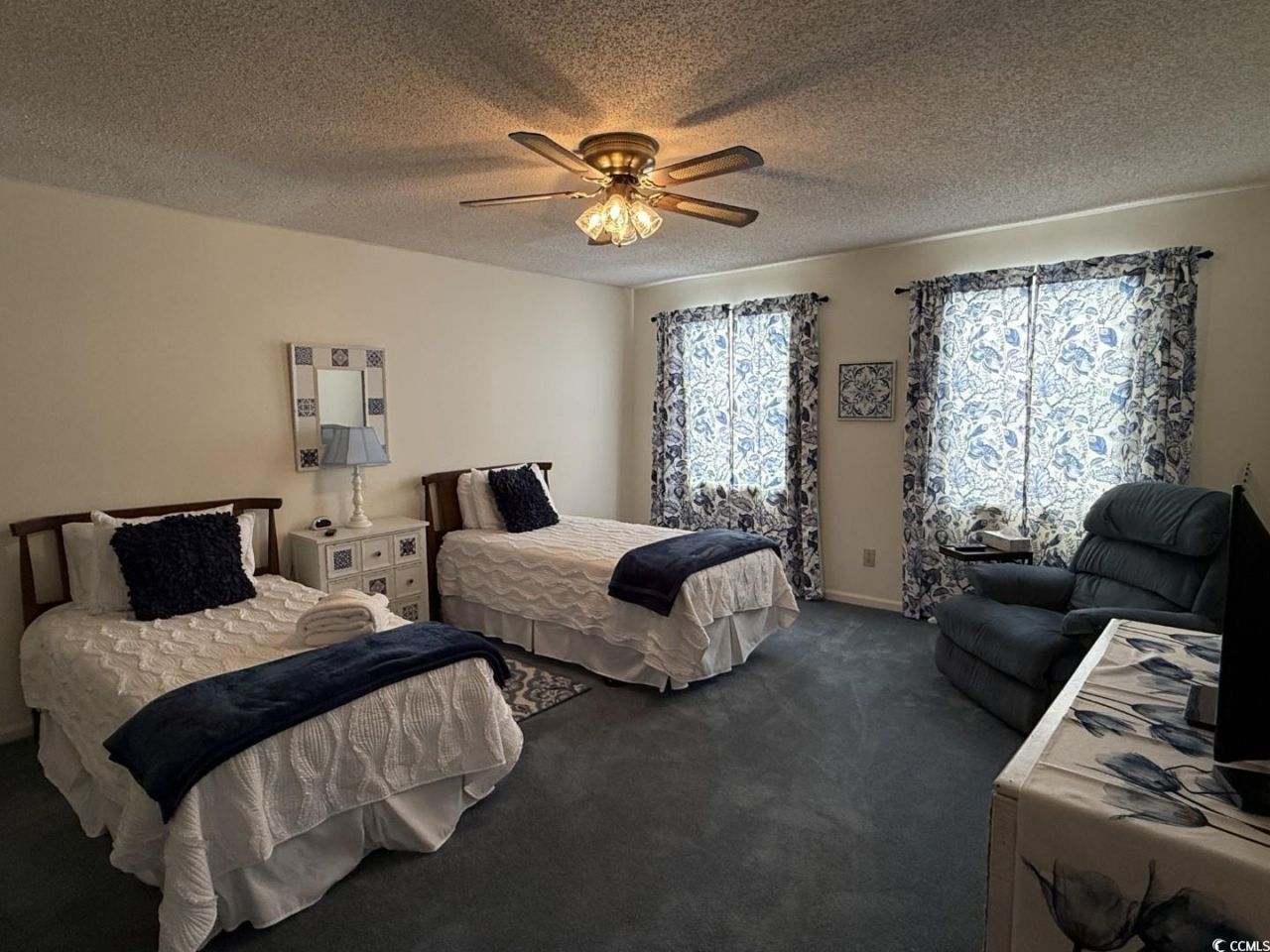 510 Fairwood Lakes Dr. Photo 8