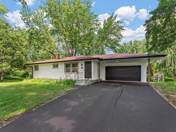 405 Judith Avenue, Roseville, MN 55113