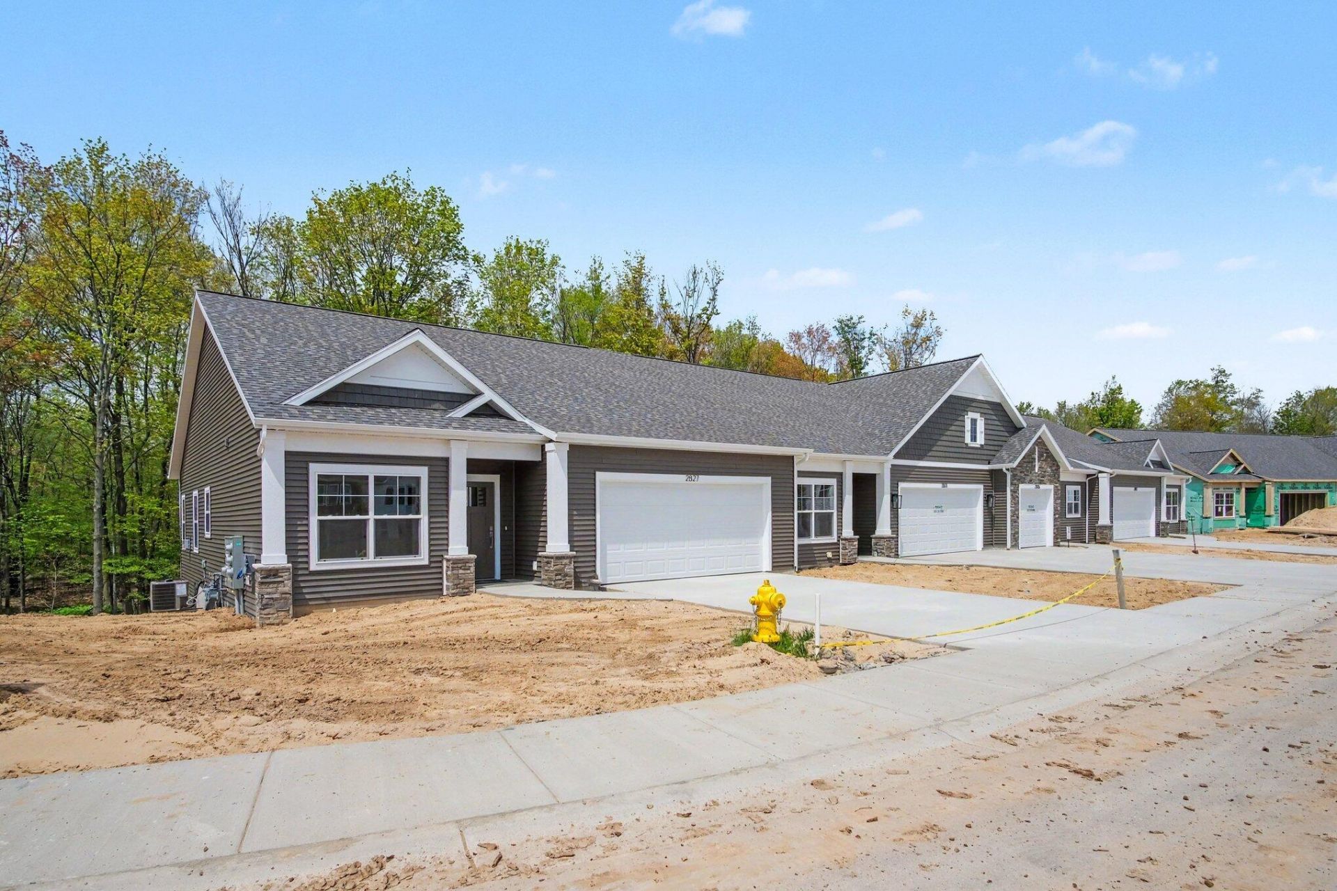 2827 W Cobblestone Court Se, Unit 13, Kentwood, MI 49512 Main Photo