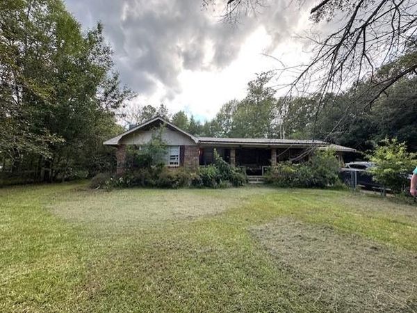 1630 Big Creek Drive, Bogue Chitto, MS 39629