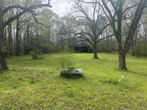 1433 Sam Mcneil Road, Gloster, MS 39638