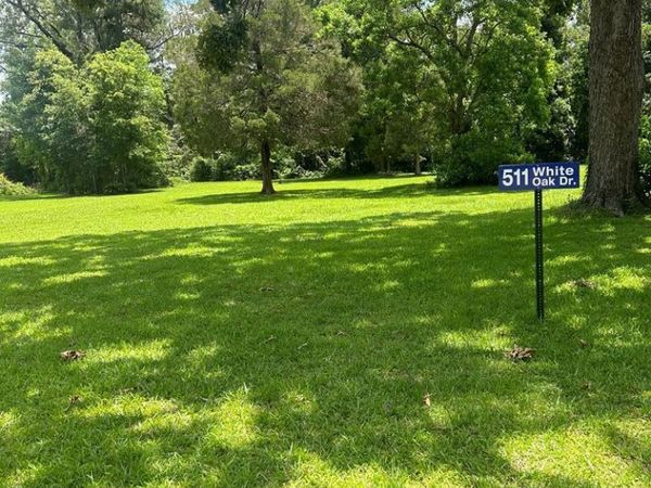 511 White Oak, Brookhaven, MS 39601