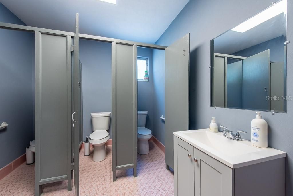 4608 N Nebraska Avenue, Tampa, FL 33603 Photo