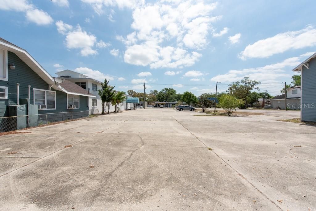 4608 N Nebraska Avenue, Tampa, FL 33603 Photo