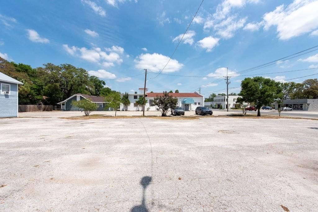 4608 N Nebraska Avenue, Tampa, FL 33603 Photo