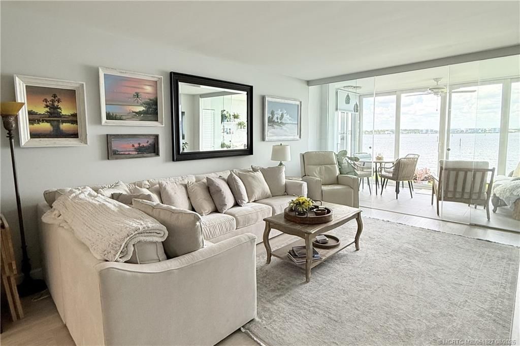 1950 SW Palm City Road, Unit 14-101, Stuart, FL 34994 Photo