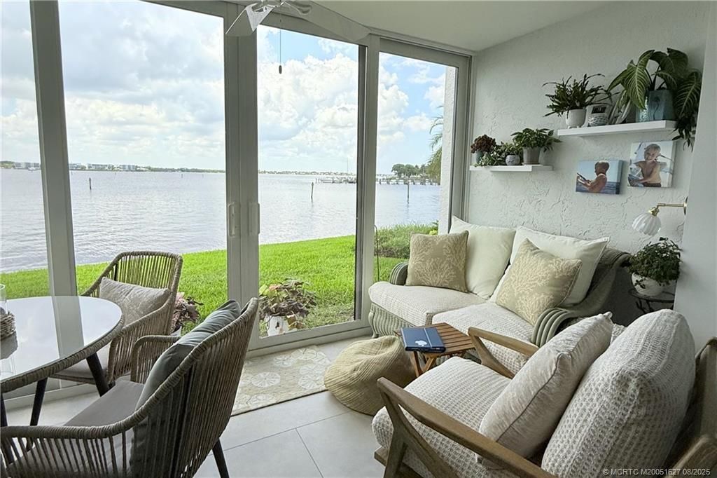 1950 SW Palm City Road, Unit 14-101, Stuart, FL 34994 Photo