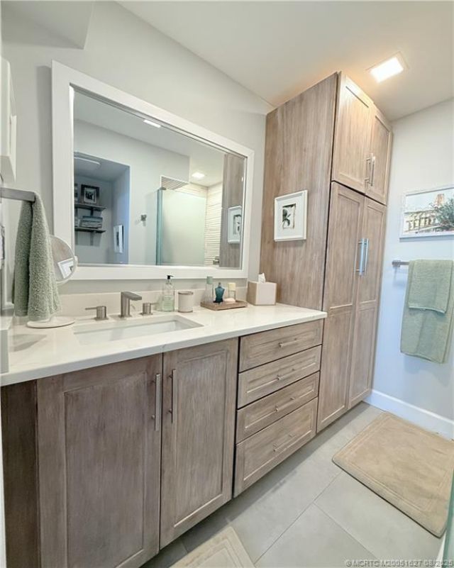 1950 SW Palm City Road, Unit 14-101, Stuart, FL 34994 Photo