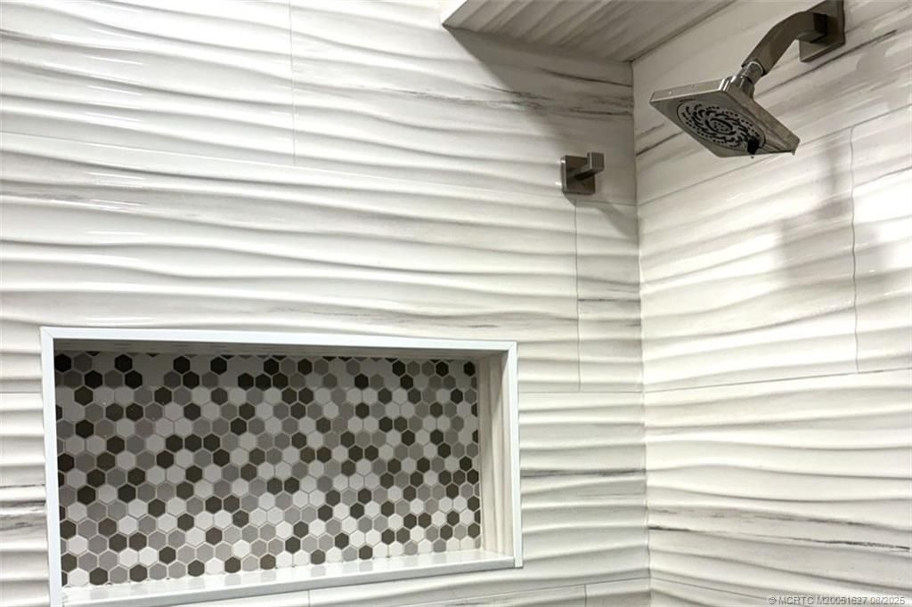 1950 SW Palm City Road, Unit 14-101, Stuart, FL 34994 Photo