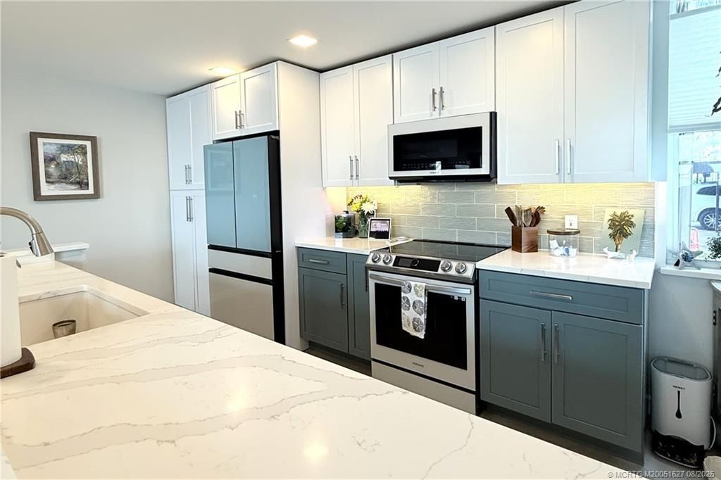 1950 SW Palm City Road, Unit 14-101, Stuart, FL 34994 Photo