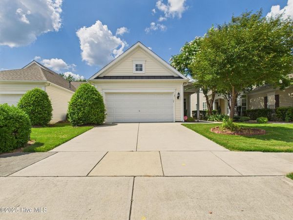 418 Easton Grey Loop, Cary, NC 27519