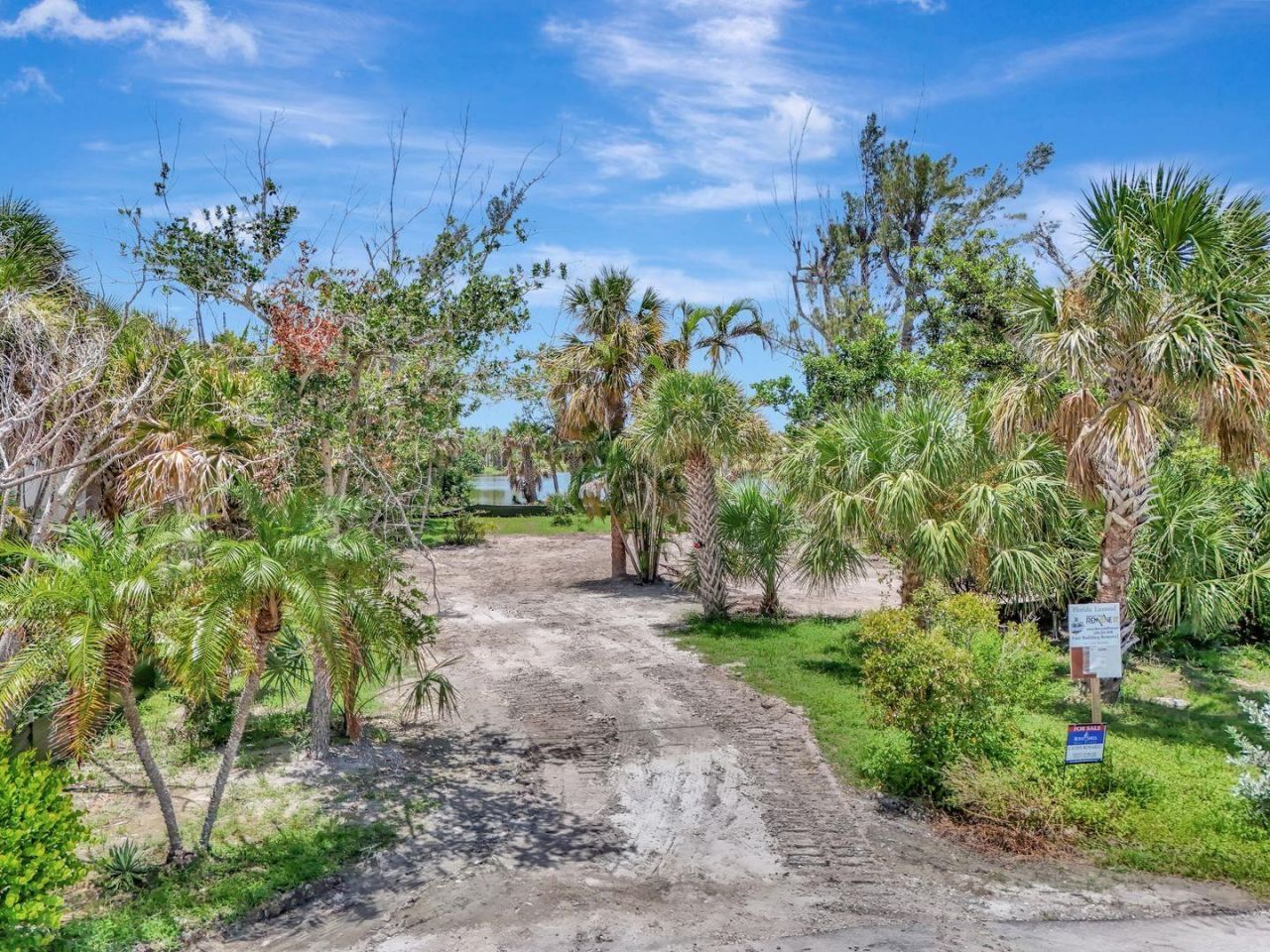 231 Palm Lake Drive, Sanibel, FL 33957 Photo