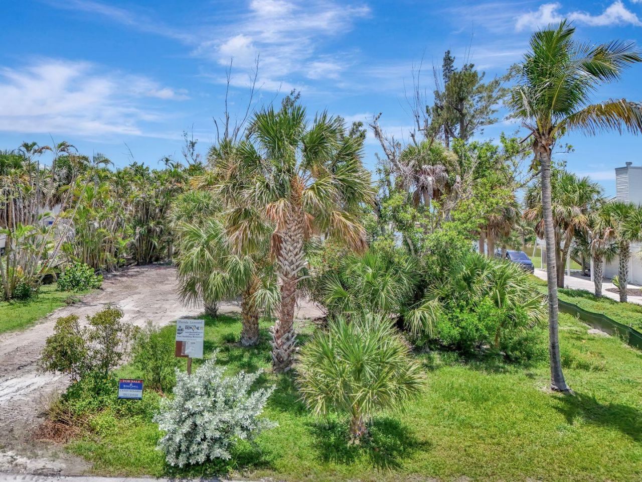 231 Palm Lake Drive, Sanibel, FL 33957 Photo