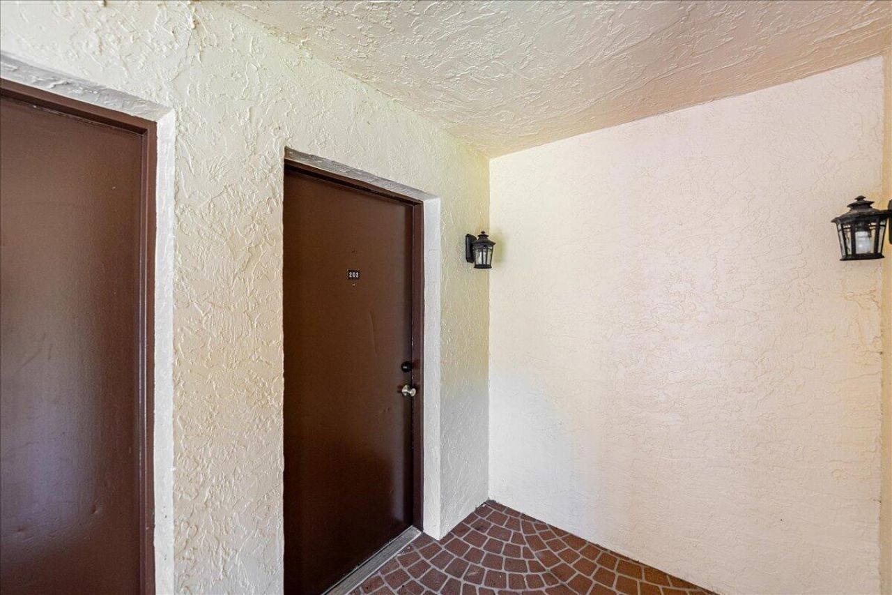 2050 Oleander Boulevard, Unit 8202, Fort Pierce, FL 34950 Photo
