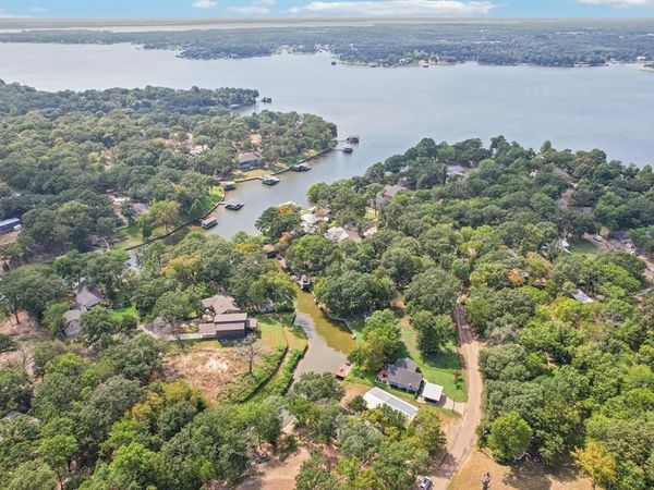 176 Bayside Circle, Malakoff, TX 75148