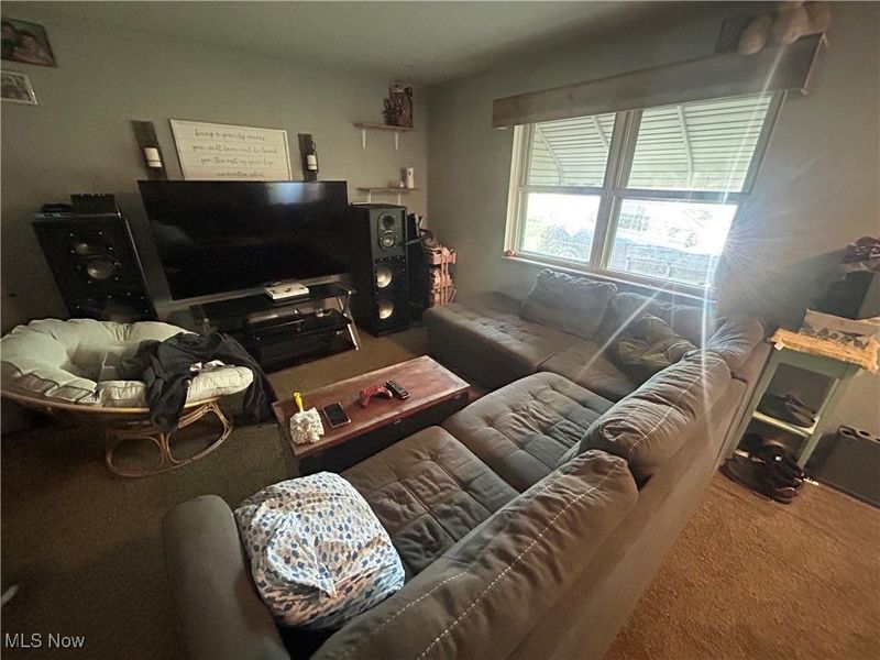 9008 Wilverne Drive, Windham, OH 44288 Photo 2