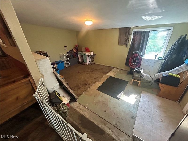 9008 Wilverne Drive, Windham, OH 44288 Photo 5