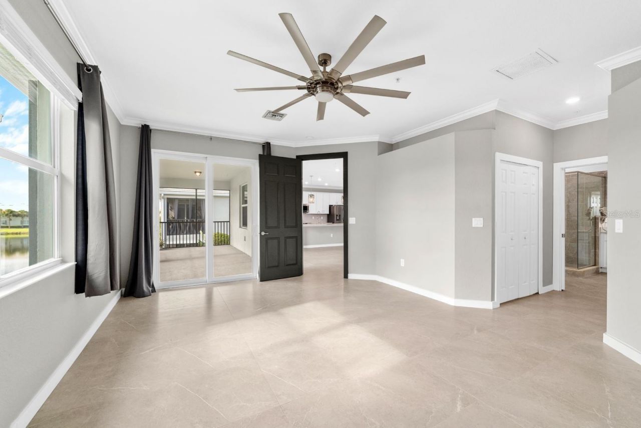 933 Tidewater Shores Loop, Unit 722, Bradenton, FL 34208 Photo