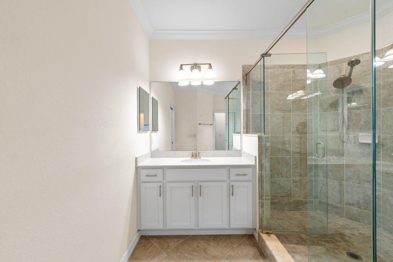 933 Tidewater Shores Loop, Unit 722, Bradenton, FL 34208 Photo