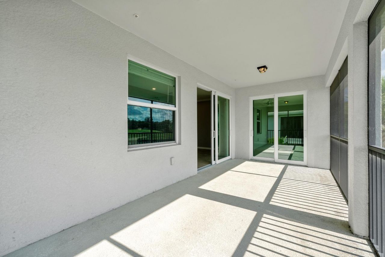 933 Tidewater Shores Loop, Unit 722, Bradenton, FL 34208 Photo