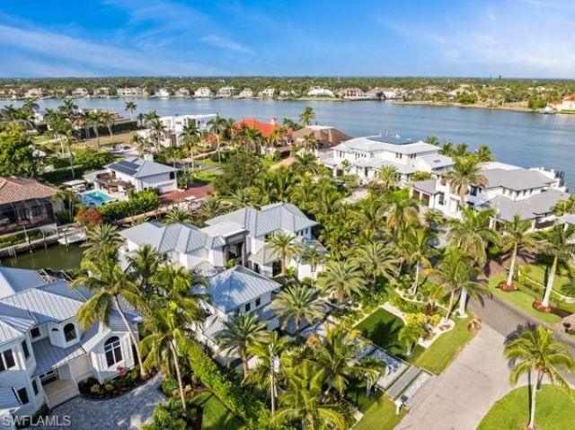 2201 Shad Ct, Naples, FL 34102 Photo