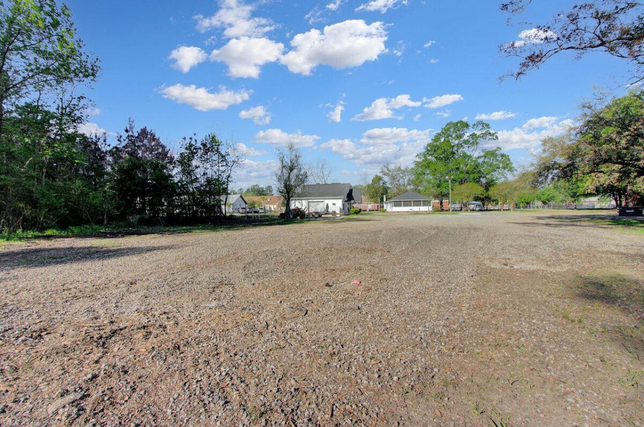 860 Orangeburg Road Photo 6