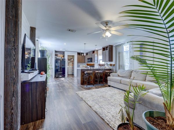 290 Margarita DR, Dale, TX 78616