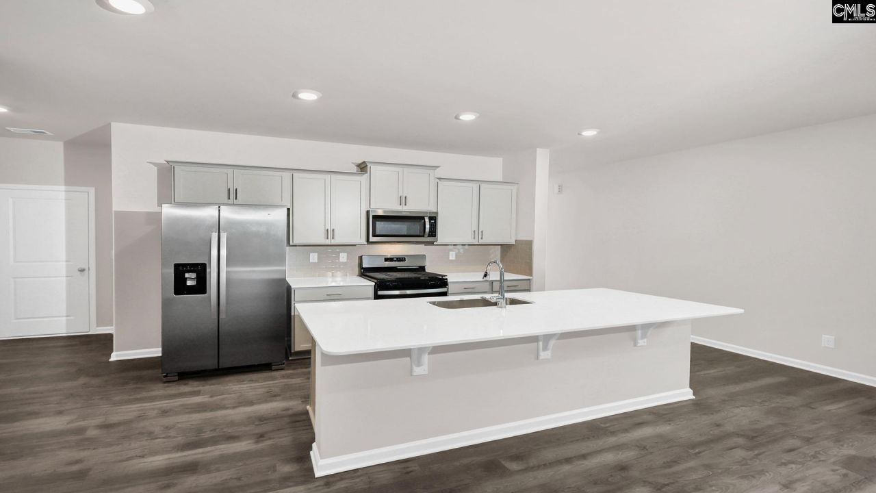 198 Livingston Woods Drive Photo 5