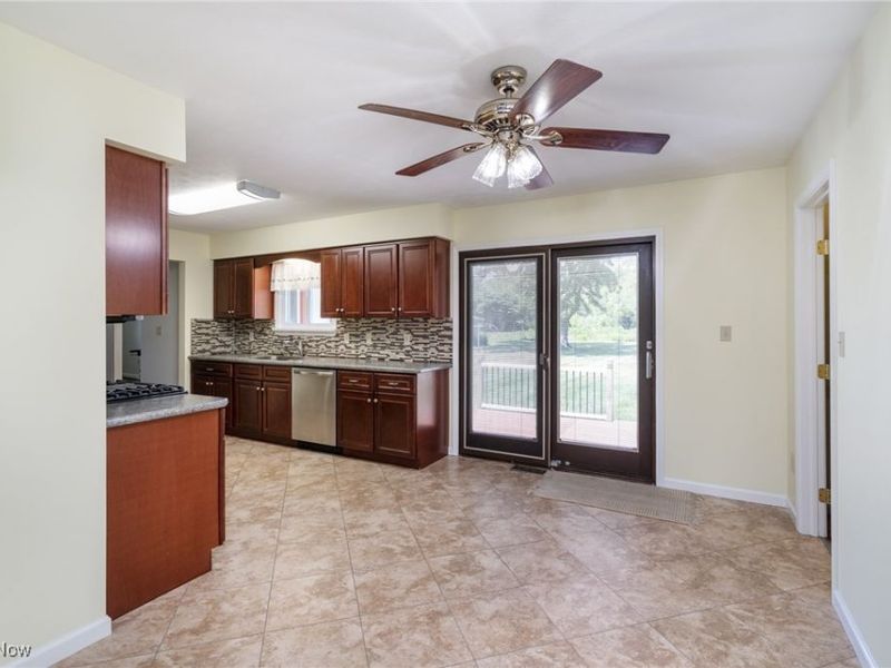 43304 Dellefield Road, Elyria, OH 44035 Photo 10