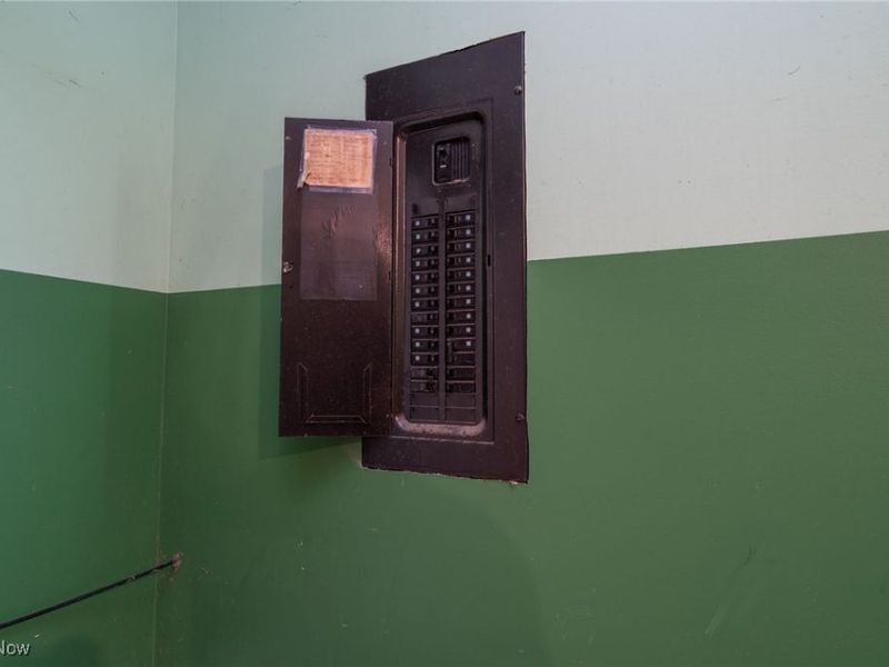 43304 Dellefield Road, Elyria, OH 44035 Photo 34