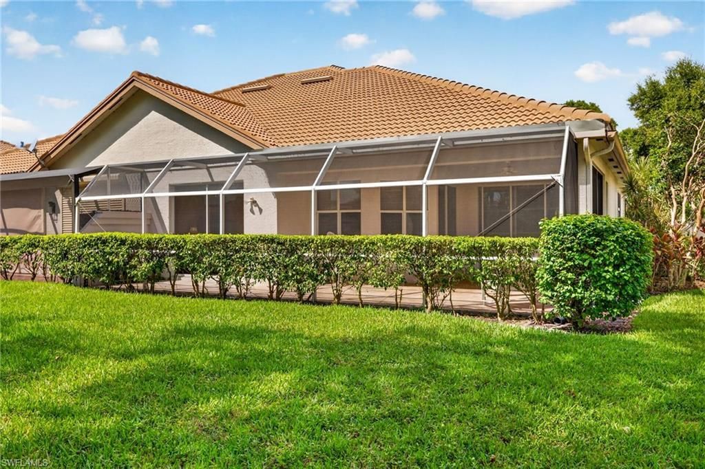 8524 Fairway Bend Dr, Estero, FL 33967 Photo