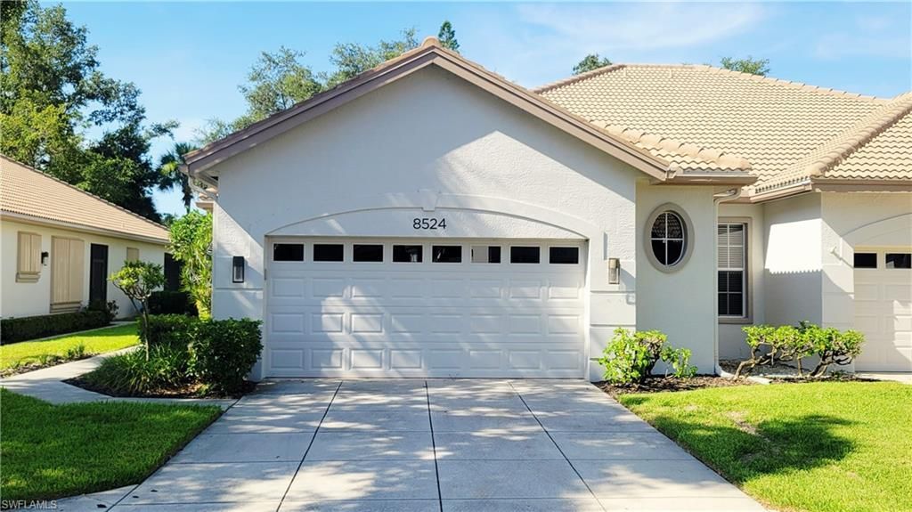 8524 Fairway Bend Dr, Estero, FL 33967 Photo