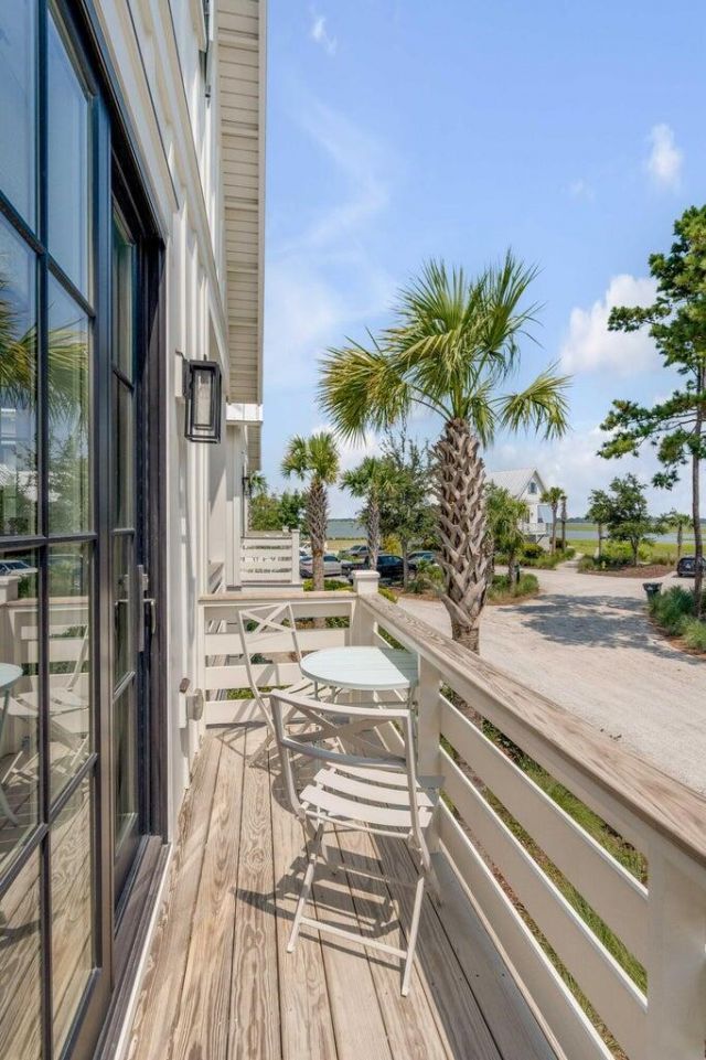 3025 Southerly Way Photo 16