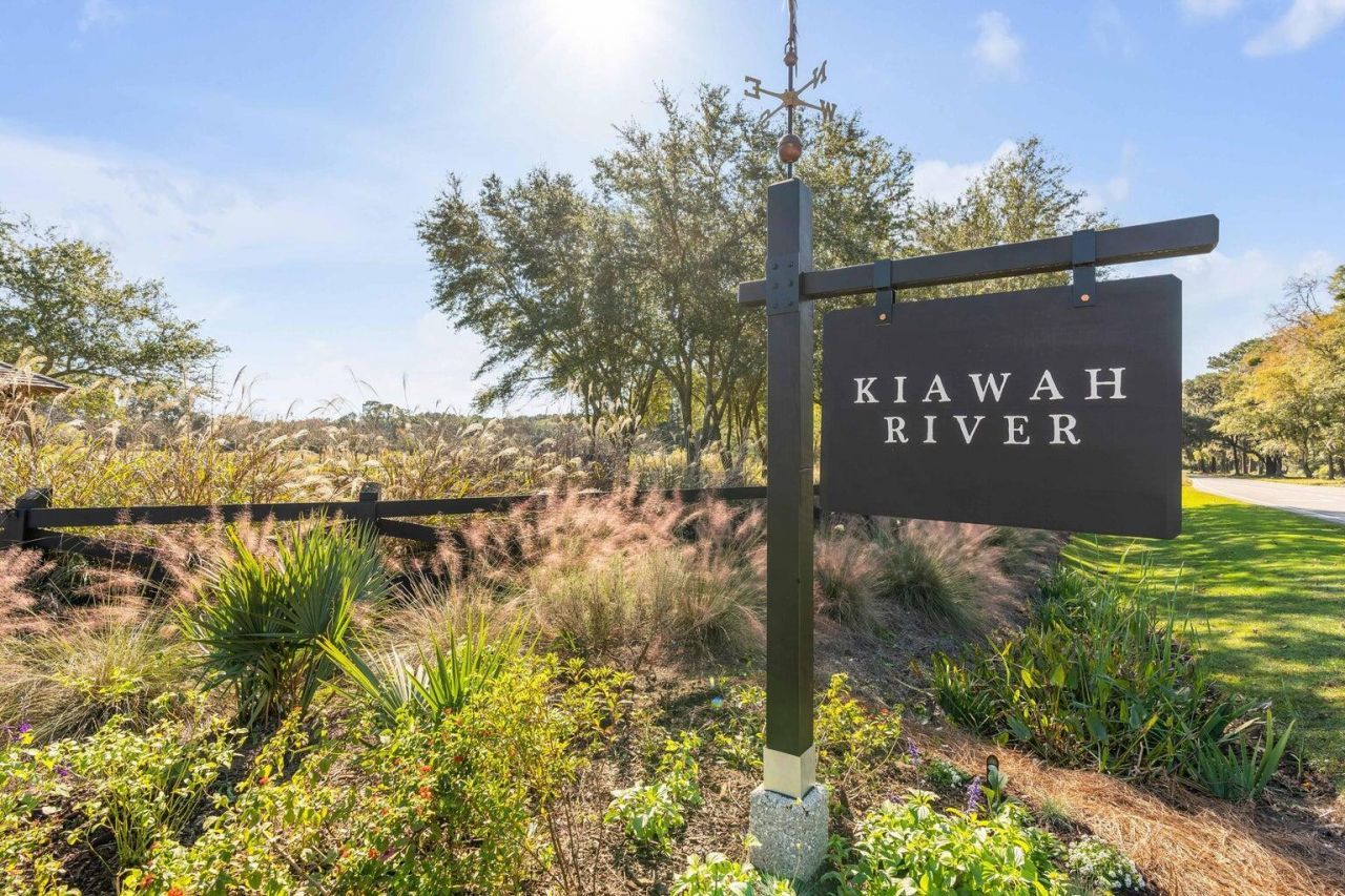 3025 Southerly Way Photo 33