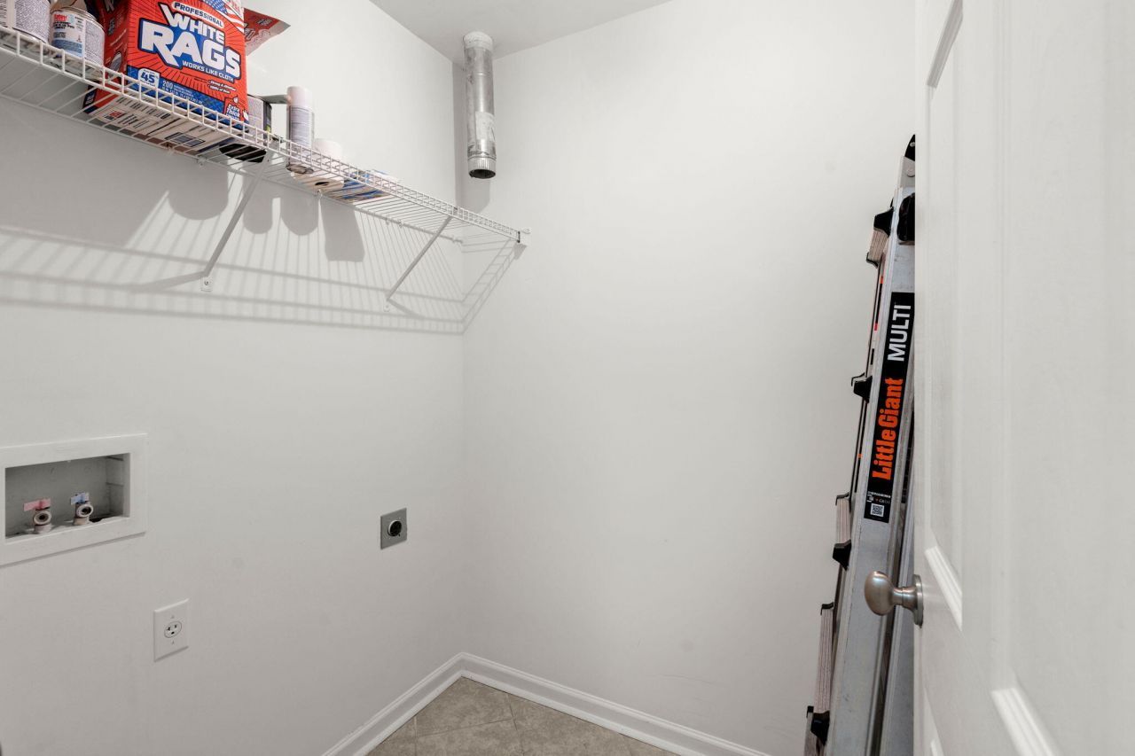 107 Darcy Avenue Photo 14