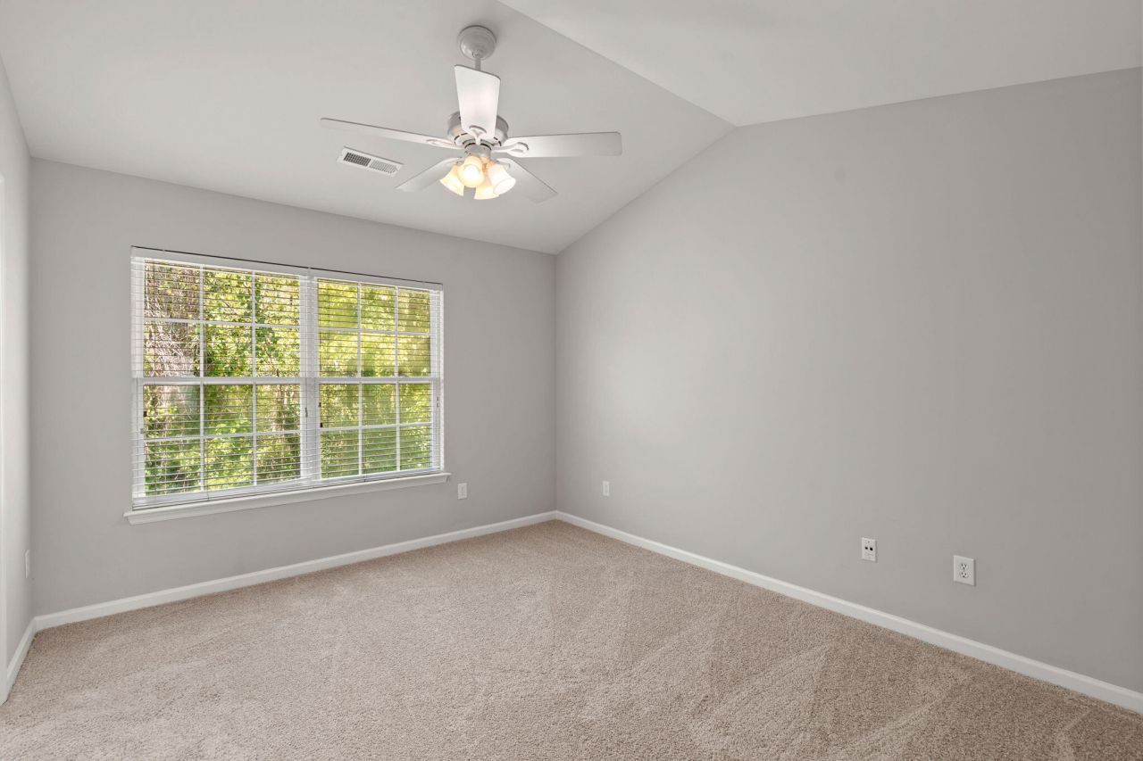 107 Darcy Avenue Photo 17