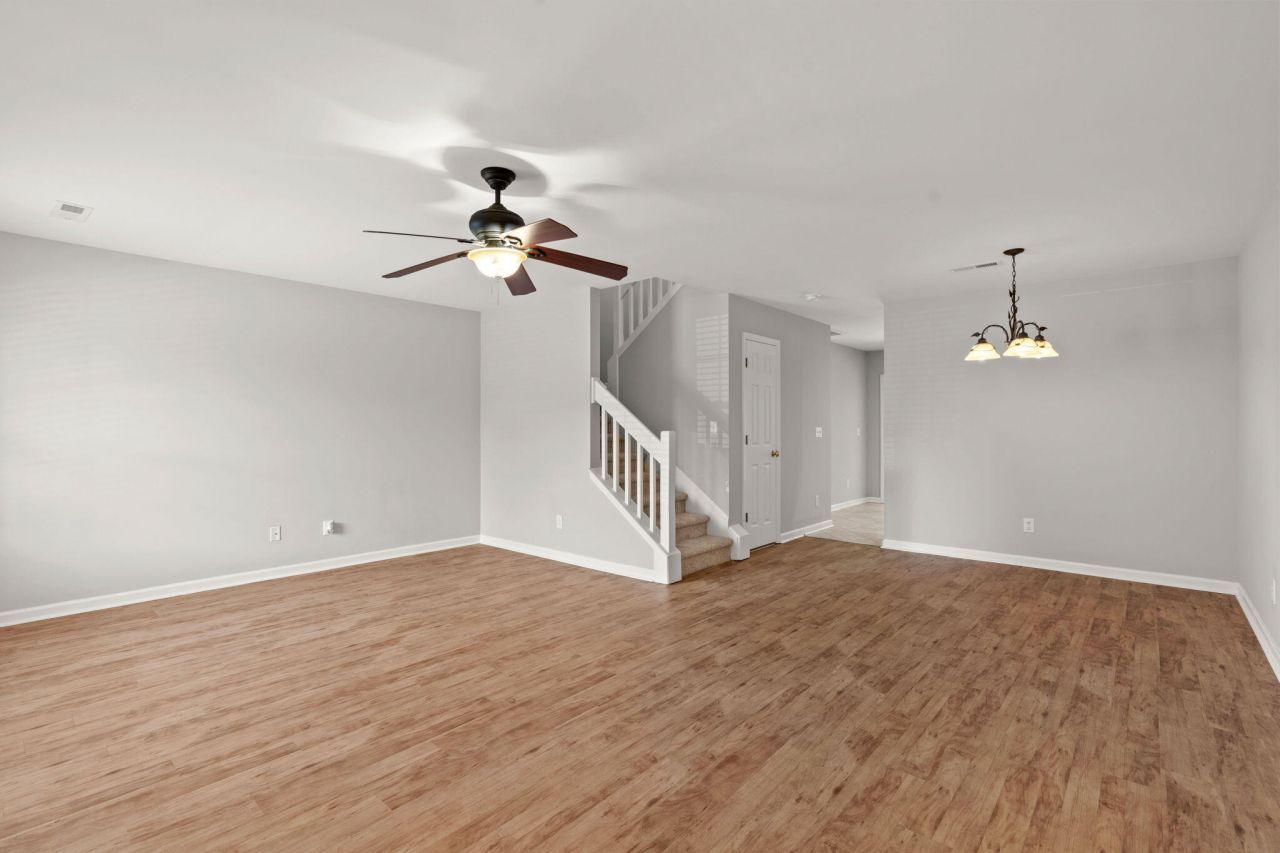 107 Darcy Avenue Photo 6