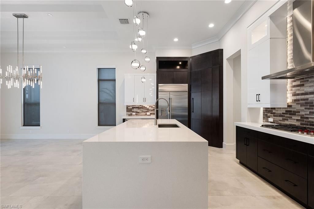 10630 Via Torino Way, Miromar Lakes, FL 33913 Photo