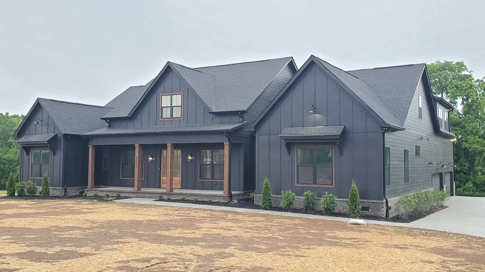 1097 Peyton Place, Columbia, TN 38401 Main Photo