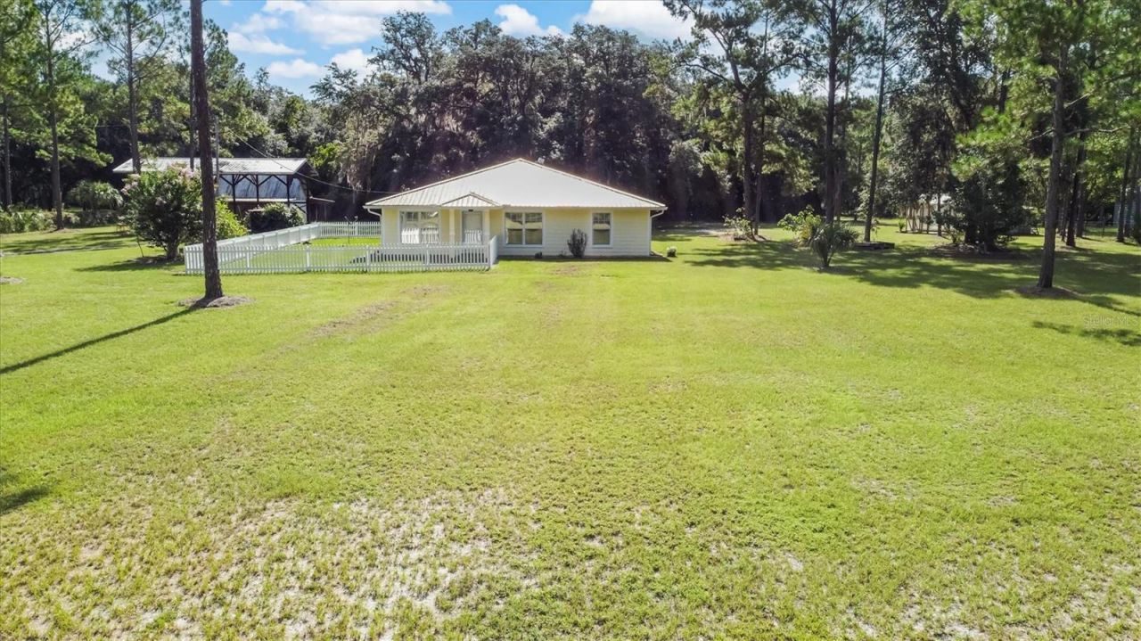 17925 SE 49th Place, Hawthorne, FL 32640 Photo