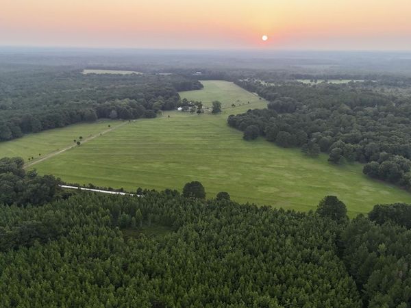 8645 Moores Mill Creek Road, Baker, FL 32531