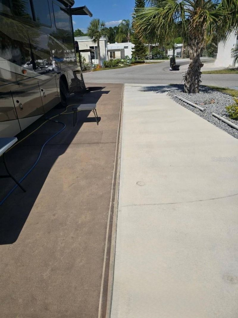 4669 W Palm Drive, Bowling Green, FL 33834 Photo