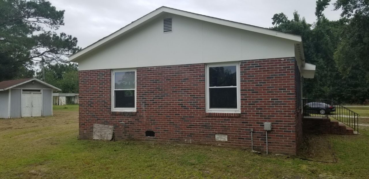 1375 Peurifoy Road Photo 4