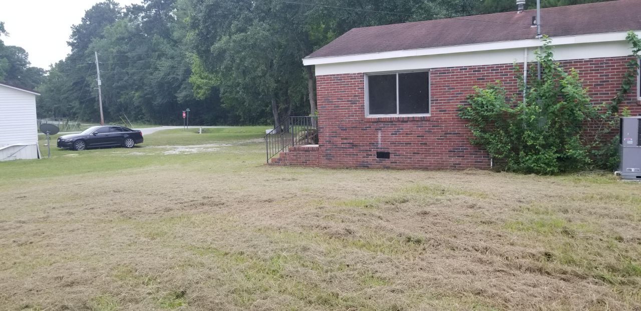 1375 Peurifoy Road Photo 8