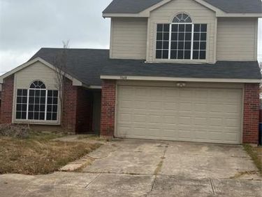 5668 CENTERIDGE, Dallas, TX 75249