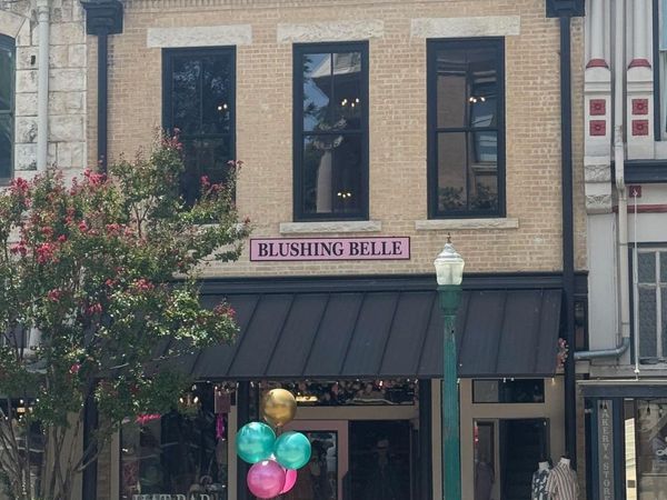 712 S Austin Ave, Georgetown, TX 78626