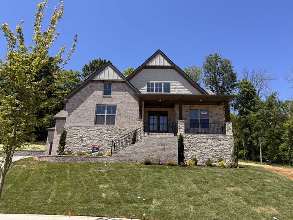 6025 Elliott Court, Arrington, TN 37014